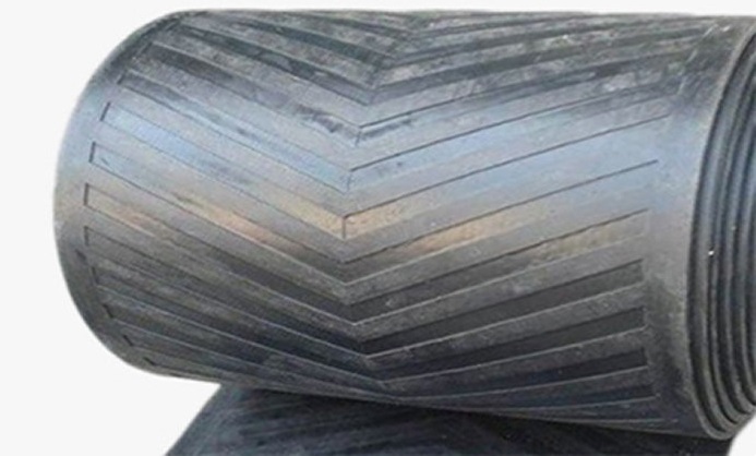 Vulkanisoidun kuljetinhihnan nivelen syyt